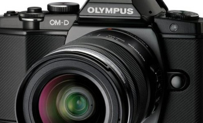 Czysty sygnał HDMI 4:2:2, filmy w zwolnionym tempie i focus peaking w aparacie Olympus E-M5?