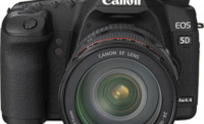 "Dr House" kręcony lustrzanką Canon EOS 5D Mark II