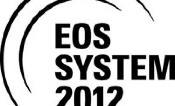 Canon świętuje 25-lecie systemu EOS