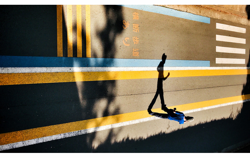 fot. Laurence Bouchard, Running on Empty, 1. miejsce w kategorii Street / Mobile Photography Awards 2018