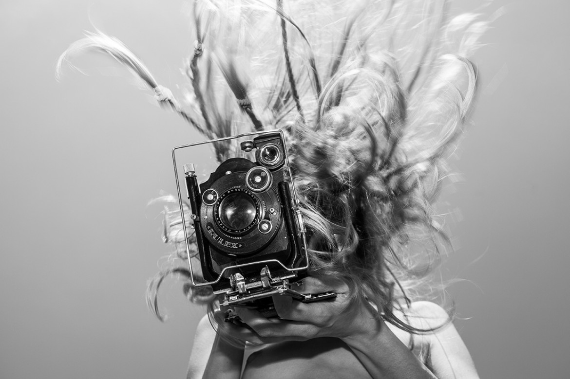 fot. Joan-Francois Cantrel, z cyklu "Camera's Faces", 1. miejsce w kategorii Portrait / Series