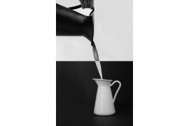 fot. Margaret Westreich, "Milk vs. Coffee", 3. miejsce w kategorii Conceptual