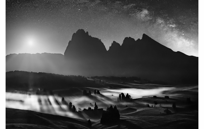 fot. Isabella Tabacchi, The magic of the night, 1. miejsce w kategorii Landscapes