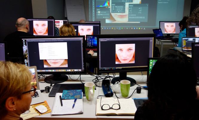 Weź udział w lipcowym kursie Photoshopa i kalibracji monitora w Warszawie