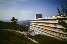 (c) fot. Zbigniew Łagocki. „Krynica. Sanatorium Budowlani”, lata 70-te