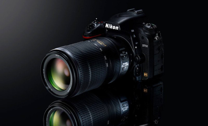  Nikon AF-P Nikkor 70-300 mm f/4.5-5.6E ED VR - usprawnienia w każdym calu