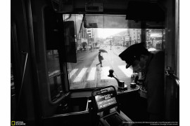 fot. Hiro Kurashina, "Another rainy day in Nagasaki, Japan", 1. miejsce w kategorii Cities konkursu National Geographic Travel Photographer of the Year 2018  