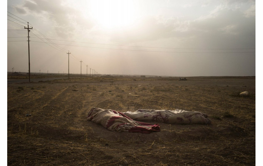 fot. Emilien Urbano, z cyklu War of a Forgotten Nation

Cykl dokumentuje zmagania kurdyjskich milicji w walce z Państwem Islamskim

