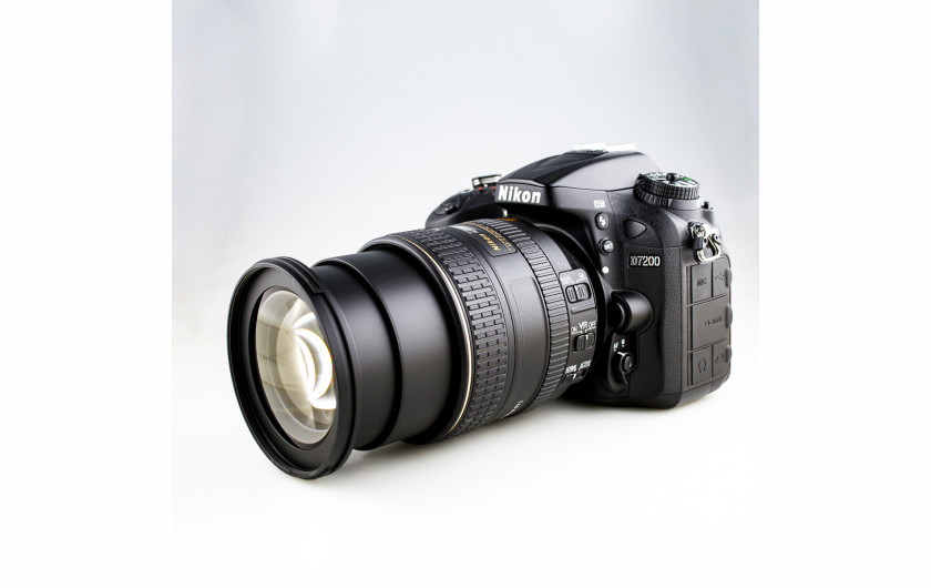 Nikon AF-S DX Nikkor 16-80 mm f/2,8-4E ED VR
