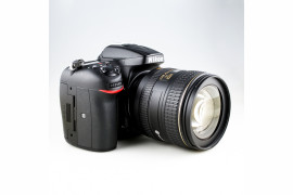 Nikon AF-S DX Nikkor 16-80 mm f/2,8-4E ED VR i Nikon D7200