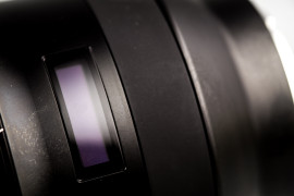 Zeiss Batis 25 mm f/2 - pierścień ostrości