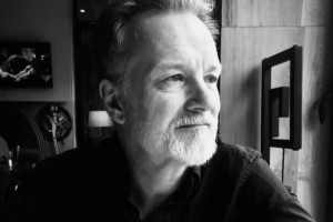 Znany fotoreporter Paul Lowe zamordowany. Zarzuty postawiono 19-letniemu synowi 