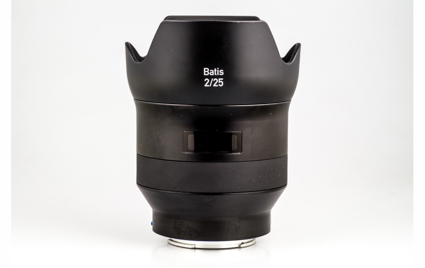 Zeiss Batis 25 mm f/2 