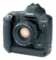 Canon EOS-1Ds Mark II kolejny okręt flagowy