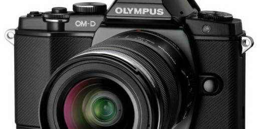 Czysty sygnał HDMI 4:2:2, filmy w zwolnionym tempie i focus peaking w aparacie Olympus E-M5?