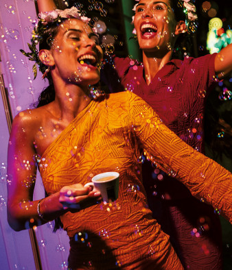 Kalendarz Lavazza 2026 - dolce vita w obiektywie Alexa Webba