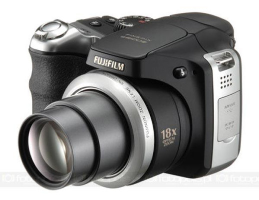 Fujifilm FinePix S8100fd i FinePix S1000fd - dwa nowe superzoomy