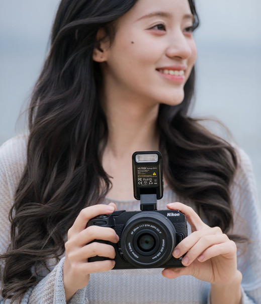 Viltrox Vintage Z2 - tani, kompaktowy, rozkładany flash na małe potrzeby