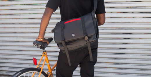 The Flash Bag – torba fotograficzna i srebrna blenda w jednym