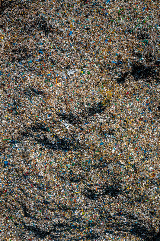 Fot. Sebastian Piórek, z projektu The Overflowing Earth / International Photography Awards 2025