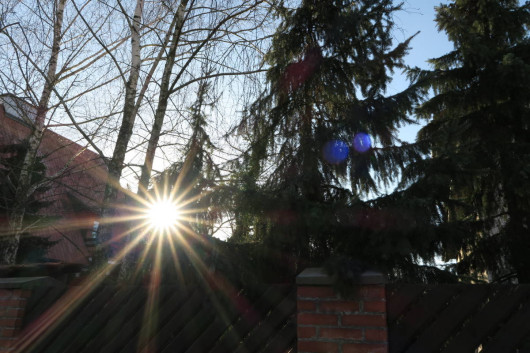 Canon PowerShot G7 X - przykłady odblasków i flar