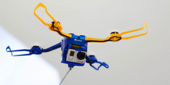 Fotokite - reporterski dron na smyczy