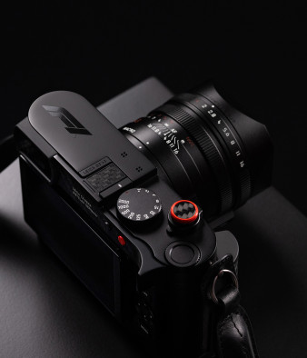 Aparat niczym bolid. Leica Q3 43 Formula 1 Edition ma karbonowe wstawki i okleinę jak z kierownicy