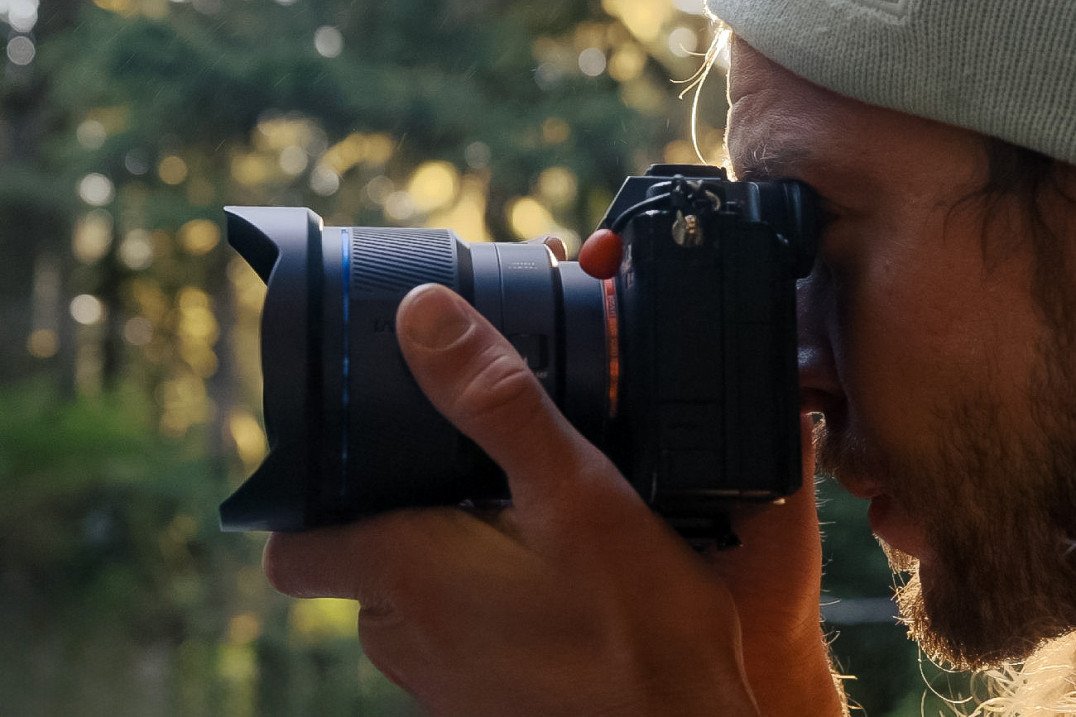 Laowa 12 mm f/2.8 Lite Zero-D FF - kolejny szeroki kąt z autofokusem. Dwa razy lżejszy od wersji lustrzankowej