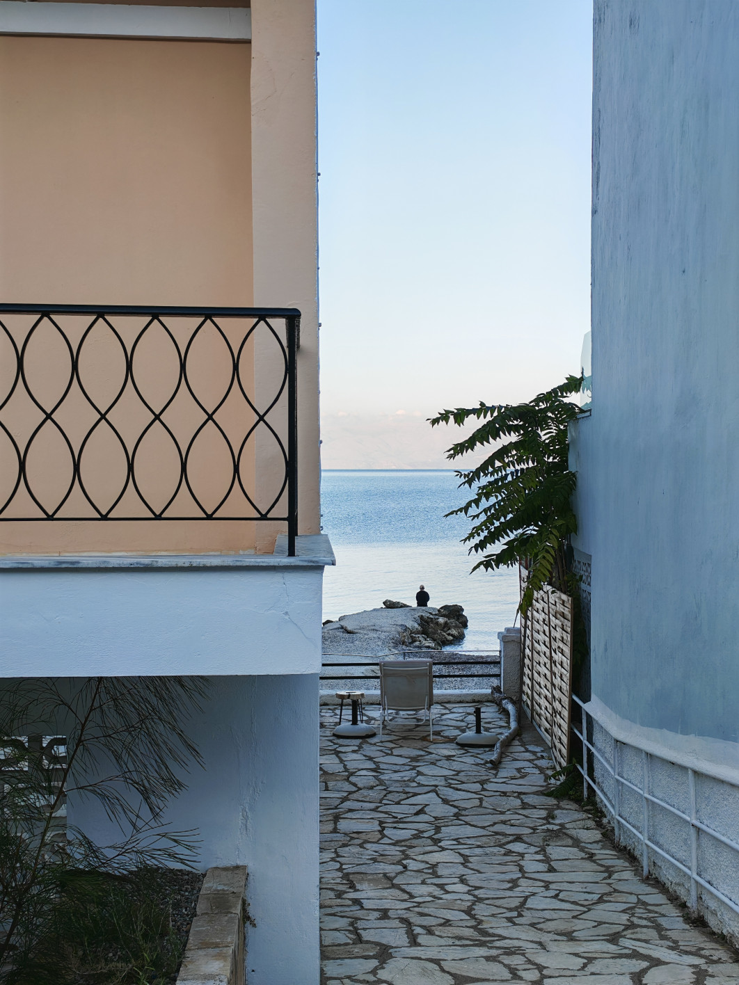 1/220 s, f/1.9, ISO 50, aparat główny