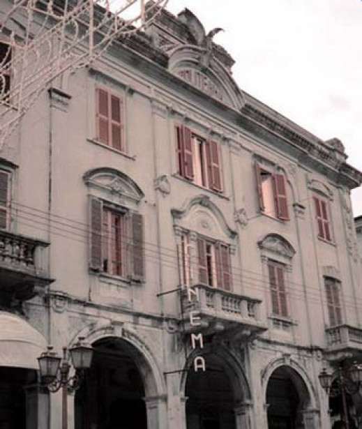 Włoska Galeria Bezdomna: fotografia i film
