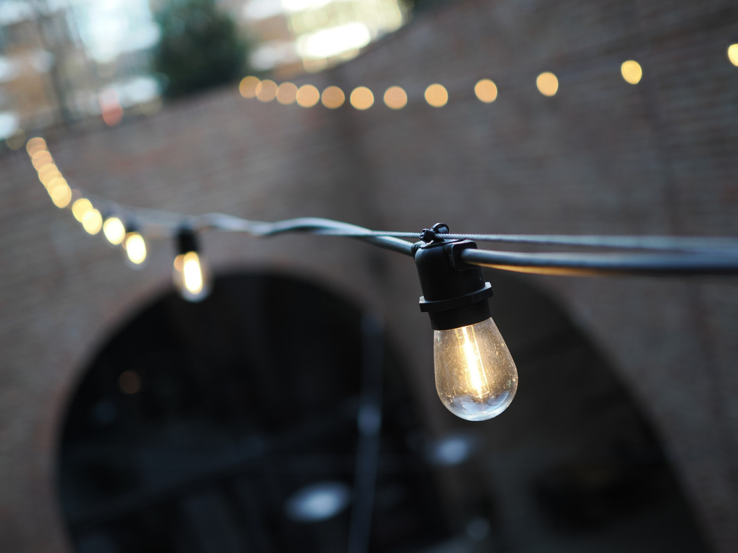 1/160 s, f/1.8, ISO 200, 25.0 mm