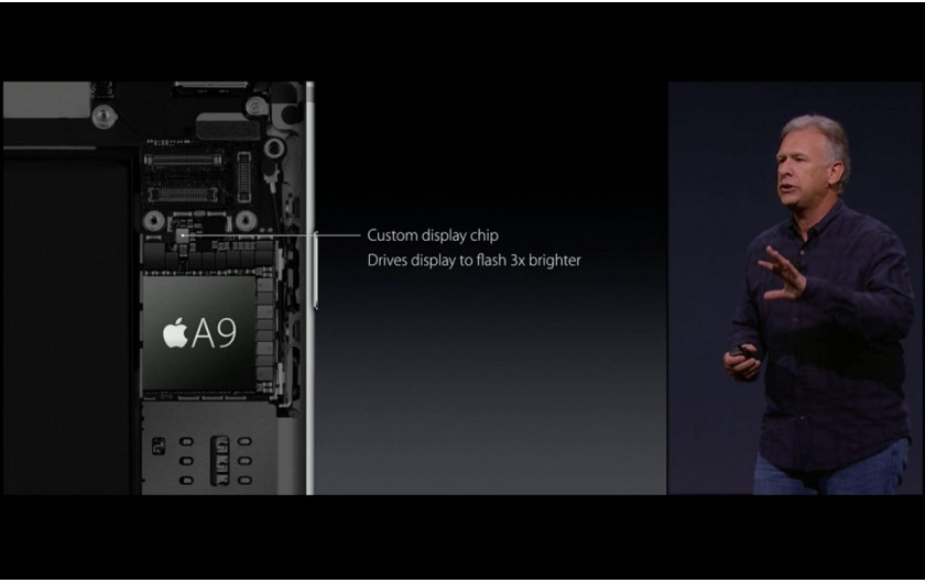 iPhone 6s - mikroprocesor odpowiadający za lampę błyskową