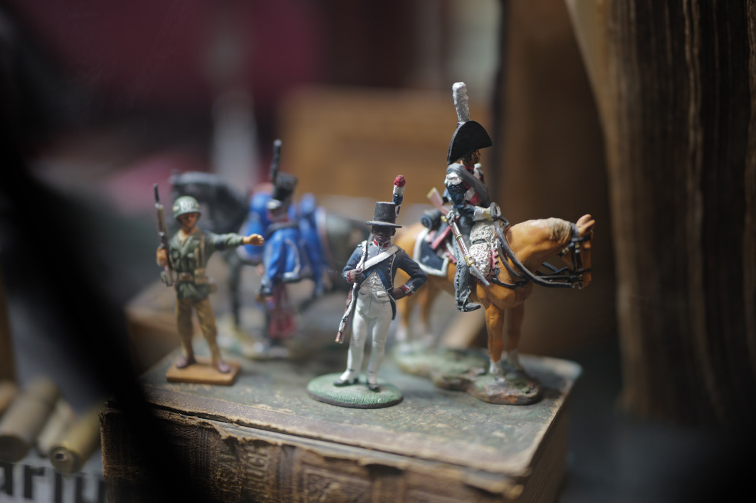 1/200 s, f/1.2, ISO 400, 50.0 mm