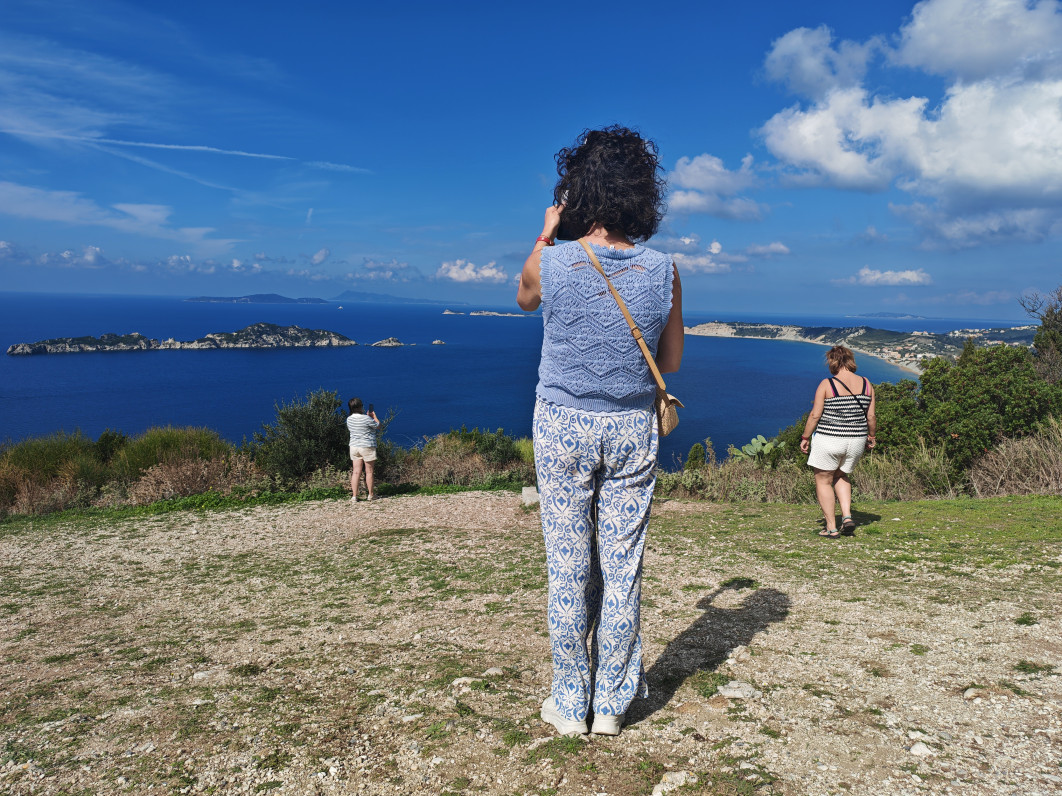 1/1100 s, f/1.9, ISO 50, aparat główny