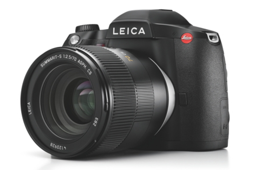 Leica S (typ 007) trafia do sprzedaży