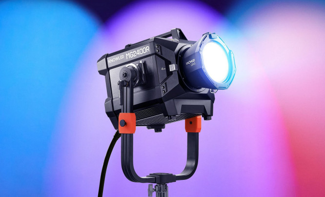 Godox MG2400R - najpotężniejszy kolorowy LED w ofercie