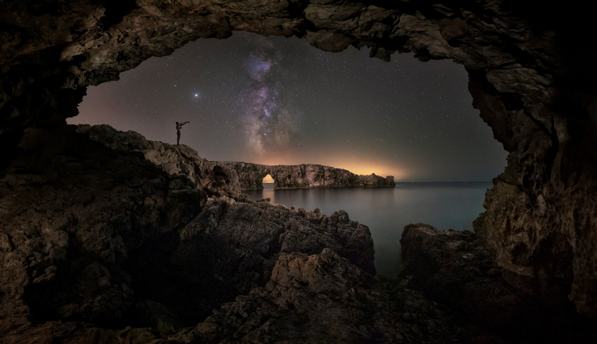 fot. Antoni Cladera Barceló, "The Star Observer" / Astronomy Photographer of the Year 2021