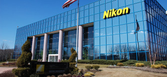 Nikon szykuje inwestorów na nadzwyczajne straty finansowe. Czy epidemia przetrzebi rynek aparatów?