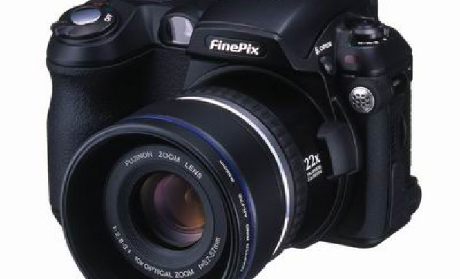  Fujifilm FinePix S5000 Zoom