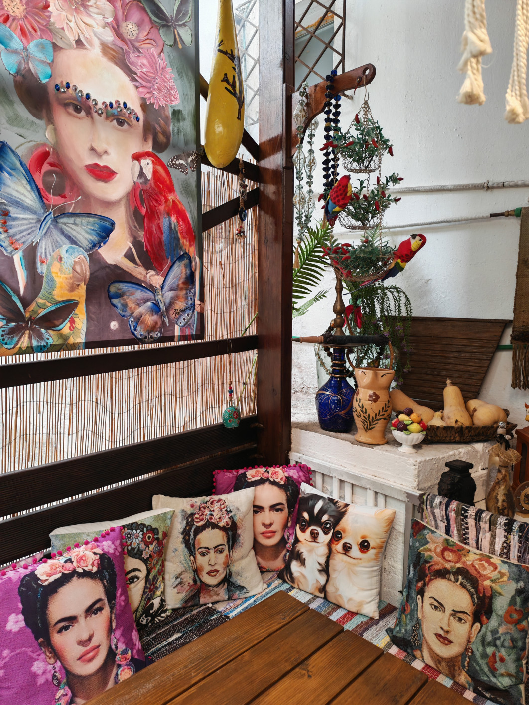 1/50 s, f/1.9, ISO 800, aparat główny