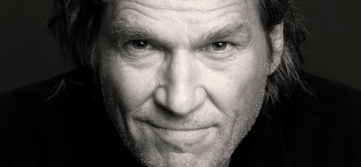 Jeff Bridges wskrzesza Wideluxa - nadchodzi nowy panoramiczny aparat analogowy