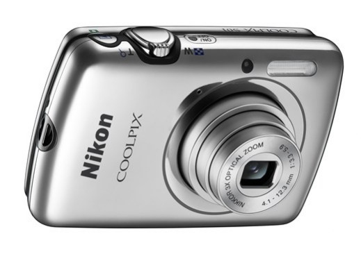 Nikon Coolpix S01 - kieszonkowy kompakt