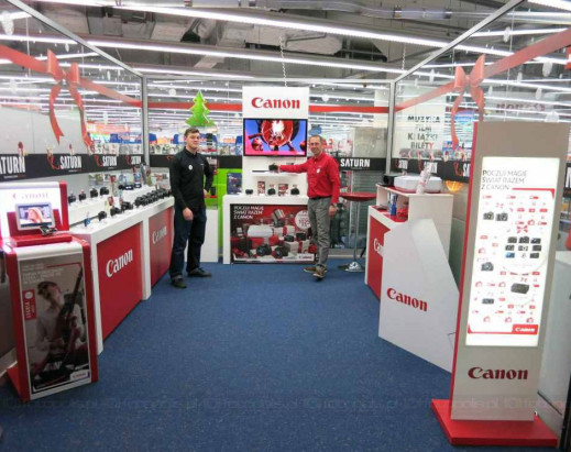 Promocja firmy Canon w Złotych Tarasach