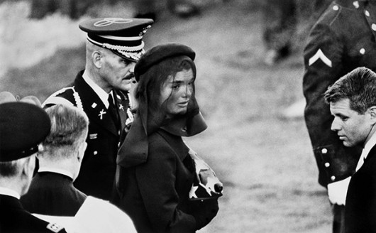 Arlington, Virginia, 25 novembre 1963. © Elliot Erwitt / Magnum Photos