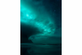 Mikkel Beiter - I miejsce w kategorii "Aurorae", zdjęcie przedstawia zorzę polarną Borealis