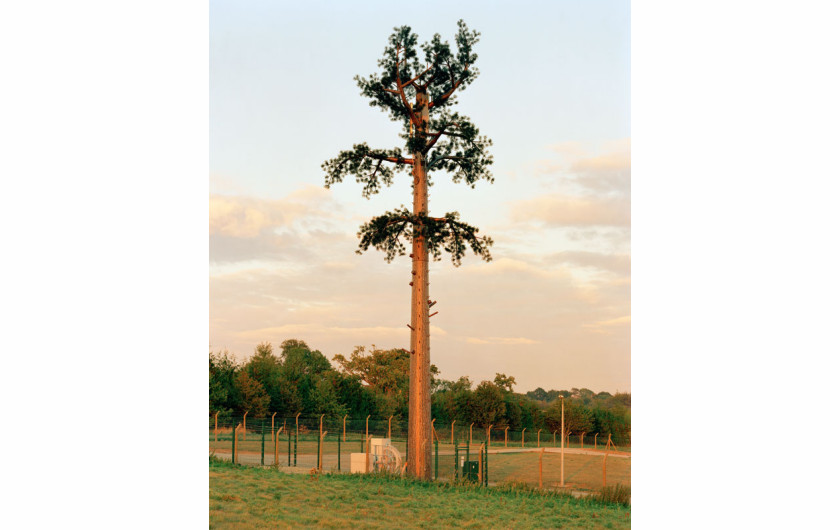 Cuckfield, Haywards Heath, West Sussex, UK, 2014 (c) 2014 Robert Voit for the images, book published by Steidl