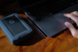 Czy mobilne dyski HDD mają jeszcze sens? Test SanDisk Professional G-DRIVE ArmorATD 6 TB 
