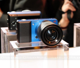 Sony pokazało prototyp nowego aparatu kompaktowego z wymienną optyką