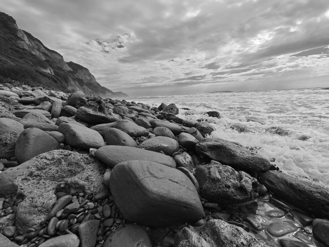 1/2700 s, f/2.2, ISO 50, aparat szerokokątny