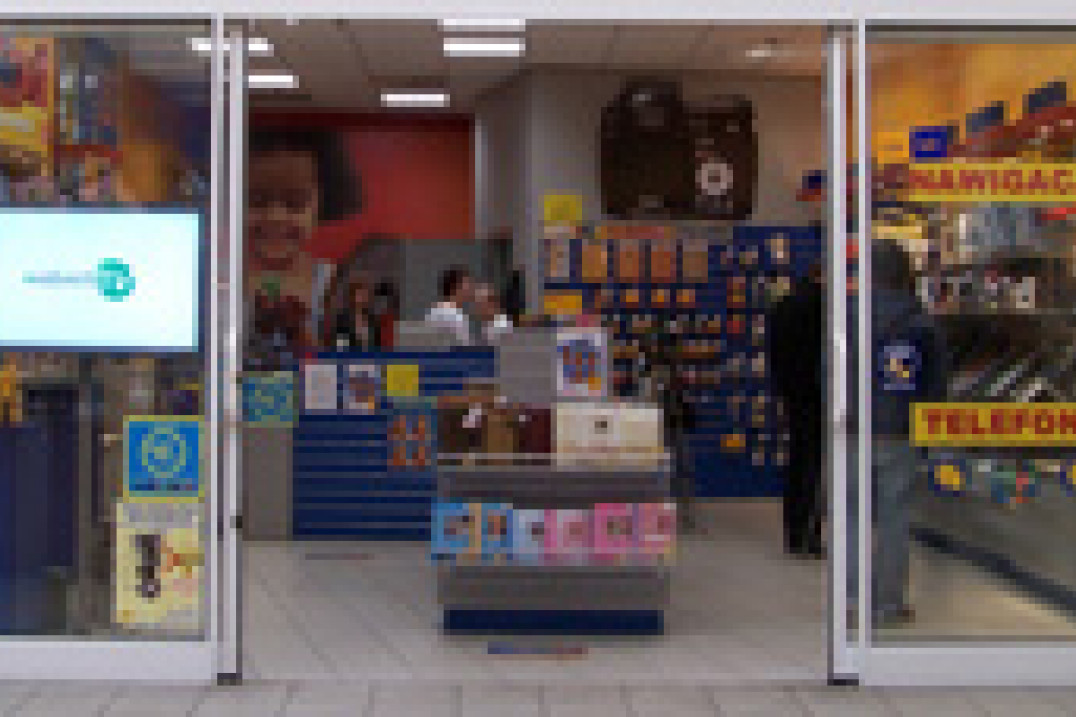 ADVERT-TV - telewizja w sklepach fotograficznych